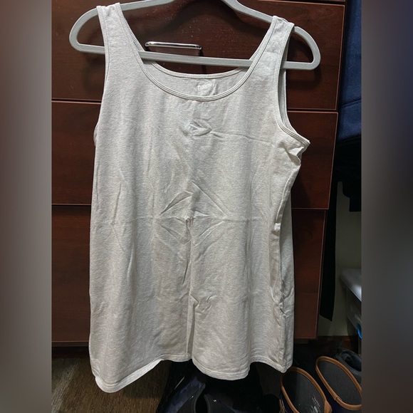COPY - Duluth trading Company No yank tank, XL, gray - Picture 1 of 2